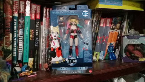 Sweetie Dc Multiverse Harley Quinn Incluye Pieza Baf