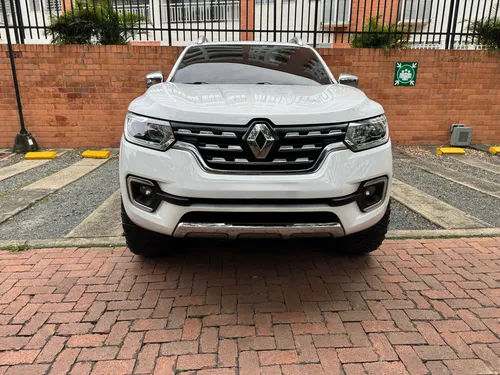 Renault Alaskan 2.5 Intens
