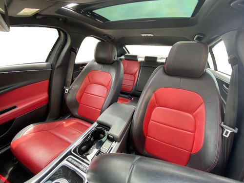 Imagem 3 de 4 de Jaguar Xe 2.0 Gtdi R-sport Gasolina Automático