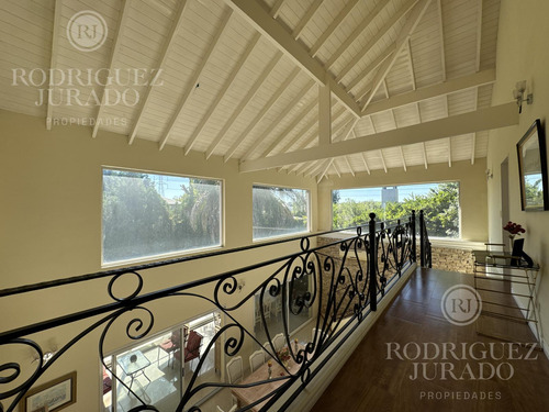 Casa De 400m2 En Venta Barrio Privado Septiembre - Maschwitz