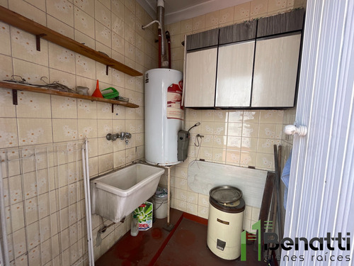Casa En Lote Propio En Venta. Ciudadela. Excelente Ubicación