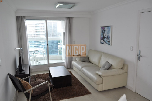 Imagen 3 de 30 de Lindisimo Edificio Con Todos Los Servicios