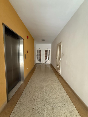 Apartamento Remodelado En La Trigaleña - Res Jacaranda Wc