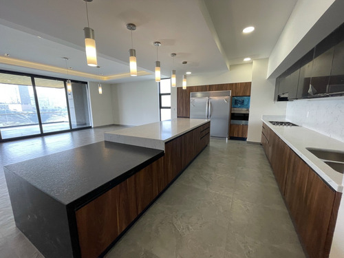 Imagen 15 de 19 de Venta De Penth House En Bosque Real