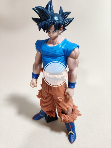 Figura Goku Ultra Instinto - Dragon Ball Super