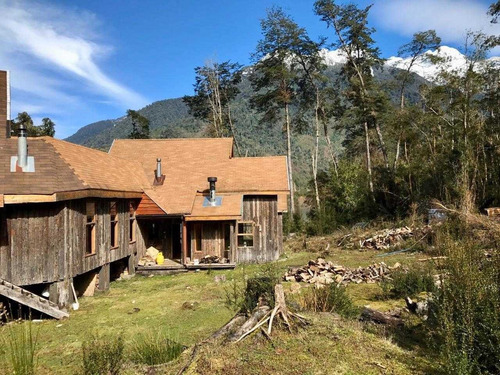 Hermoso Lodge En Ralun A Orillas Del Río Petrohue