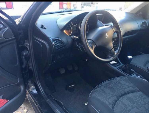 Imagen 3 de 10 de Peugeot 207 2010 1.4 Xs