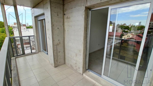Imagen 15 de 30 de Departamento Dos Dormitorios Frente- República De La Sexta