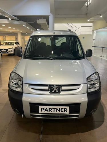 Imagen 2 de 17 de Peugeot Partner Patagonica Ms