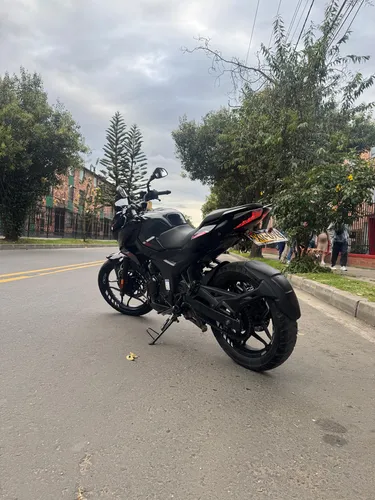 Pulsar N250 2024 | Soat Y Tecno Nuevo