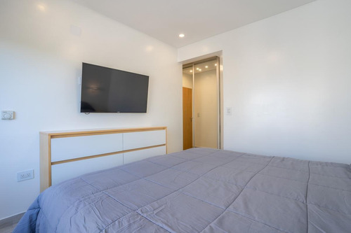 Imagen 14 de 30 de Hermoso Piso De 4 Amb. C/esp. Guardacoches Y Amenities A Mts De Pque. Centenario - Digno De Ver!