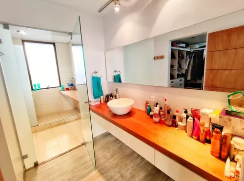 Exclusivo Y Amplio Triplex En El Corazón De Vitacura