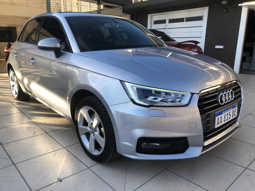 Audi A1 Sportline S Tronic