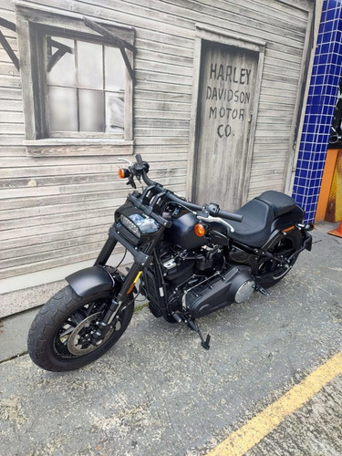 Imagem 6 de 13 de Harley Davidson Softail Fat Bob 107
