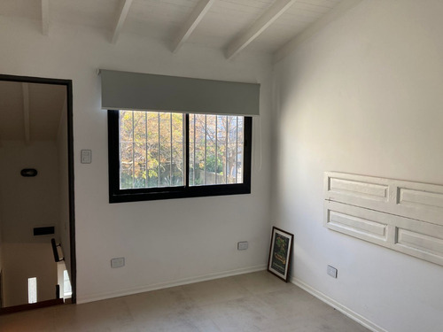 Imagen 9 de 10 de Duplex 3 Ambientes En Alquiler. Castelar Centro