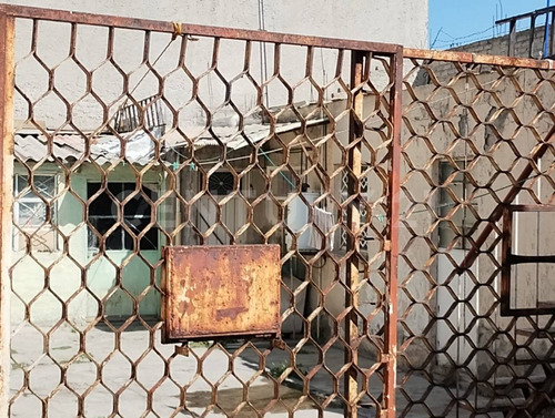 Terreno Con Construcción En Venta En Col. Tepalcates, Iztapalapa