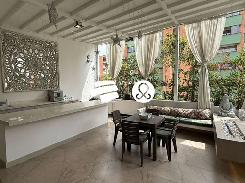 Vive El Lujo Y La Exclusividad En El Corazón De Laureles