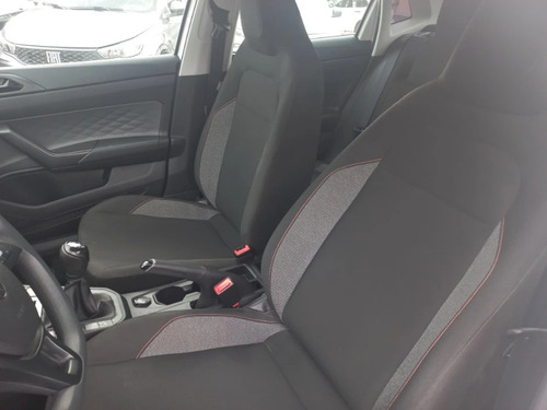 Volkswagen Pólo MPI (Flex)