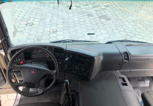 Imagem 10 de 15 de Scania P-360 12/13 Champagne 4x2 Cegonheiro