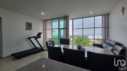 Venta Departamento 2 Ambientes Lomas Del Mirador