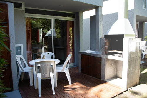 Alquiler En Valeria Del Mar - Cabañas Departamento - Temporada Verano