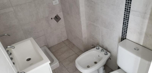 Imagen 9 de 11 de Departamento - Centro - Semipiso Externo Con Entrega Inmediata Y Gas Instalado!