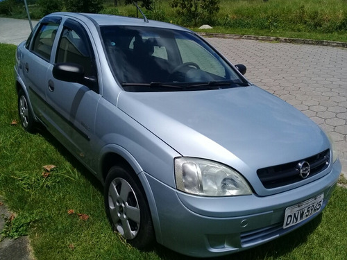 Chevrolet Corsa 1.8 Maxx Flex Power 5p