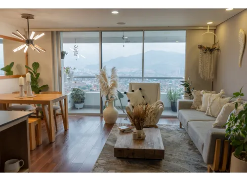 Venta De Apartamento En Envigado, Loma De Cumbres