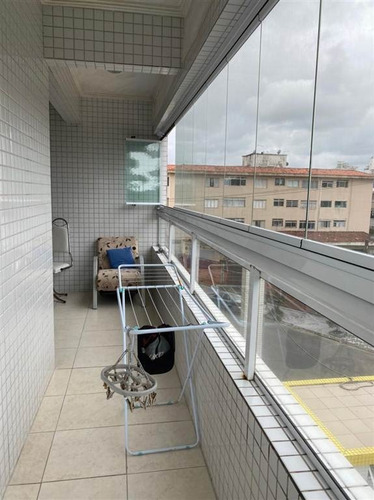 V105 Apto 2-dorm C/ Sacada Vista Mar