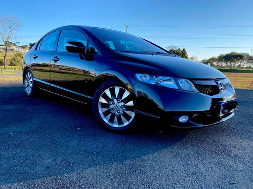 Honda Civic 1.8 Lxl. Mec