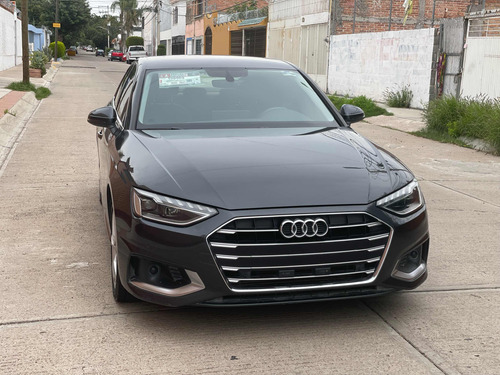Audi A4 2.0 T Select 190hp Dsg