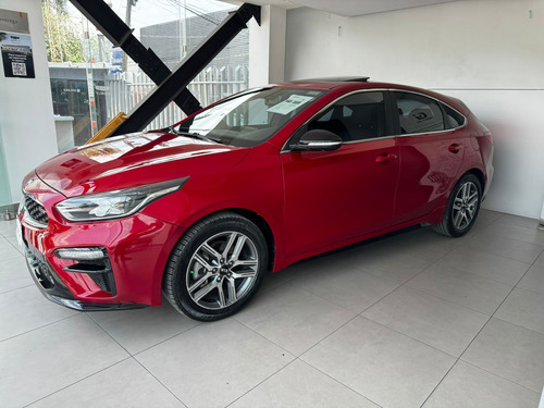 Kia Forte 1.6 Hb Gt At Doble Embrague