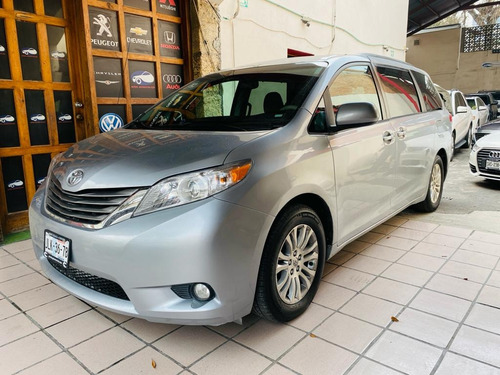 Toyota Sienna 3.5 Xle Piel Mt