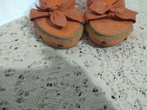Sandalias De Cuero Taco Chino Clona