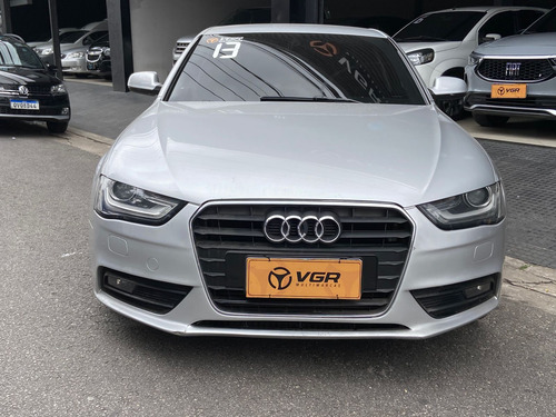 Audi A4 2.0 Tfsi Attraction Multitronic 4p