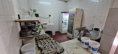 Local Parrilla Sobre Av Uruguay Villa Carlos Paz
