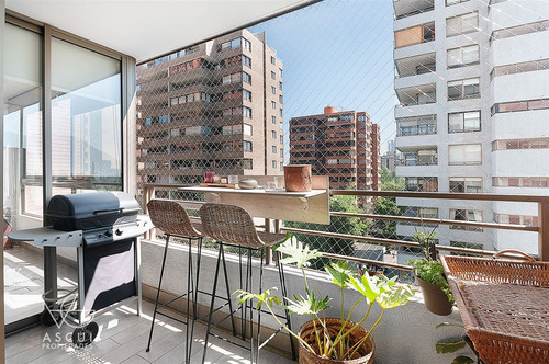 Depto En Venta Las Condes 2 Dorm, 2 Baños. Excelente Estado