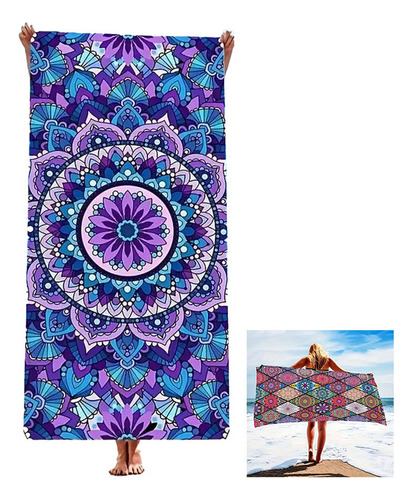 Una Toalla De Playa De Estilo Bohemio