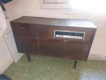 Comprar Mueble Radio Tocadiscos Antigua, Prende
