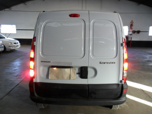 Imagen 3 de 16 de Renault Kangoo 1.6 Confort 5as. 2plc - 2018
