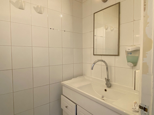 Imagen 10 de 14 de Oficina En Arriendo Santa Magdalena / Providencia