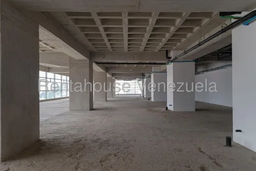 25-6682 Rahl Oficina En Venta