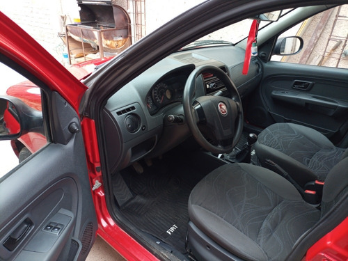 Imagen 13 de 15 de Fiat Palio 2015 1.4 Fire Pack Seg. Confort