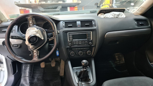 Imagen 9 de 9 de Volkswagen Vento 2.0