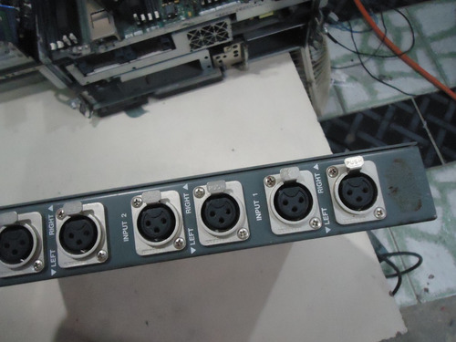 Monitor De Audio Aeq Am-03 Stereo Self-powered