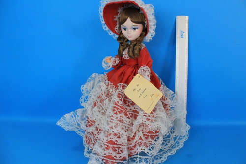 Doll By Bradley Muñeca Con Caja Musical Vintage 1970´s (Usado)