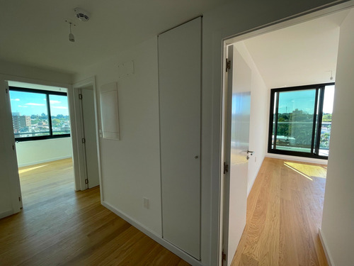 Imagen 8 de 15 de Apartamento 3 Dormitorios, 2 Baños Rambla Malvín - #907lyra