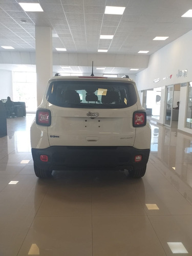 Imagen 4 de 12 de Jeep Renegade 1.8 Sport