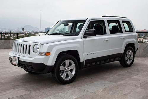Imagen 3 de 9 de Jeep Patriot Sport 2016