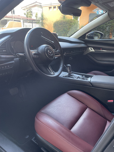 Mazda 3, 2023, Carbón Edition, Turbo 4x4 El Tope De Gama